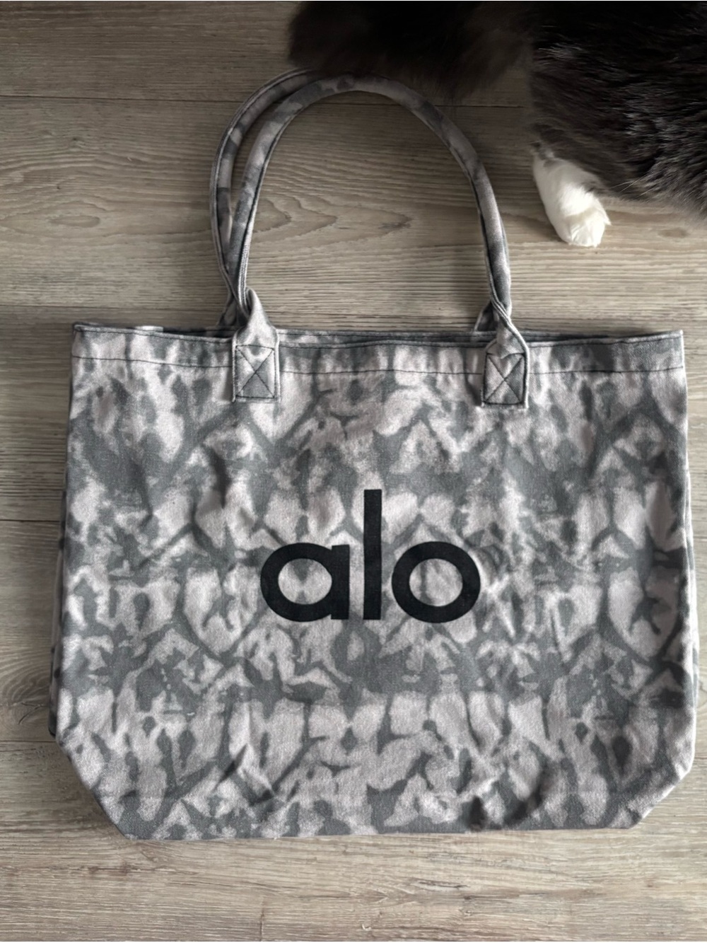 ALO Yoga Gray Tie-Dye Canvas Tote